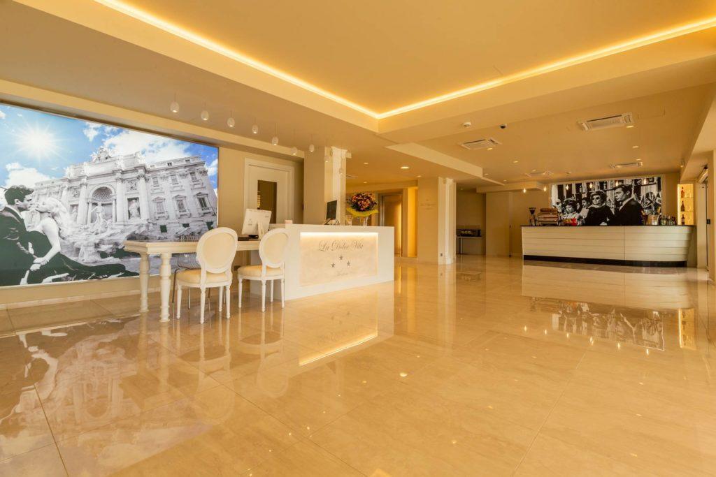La Dolce Vita Hotel Menton Exteriér fotografie